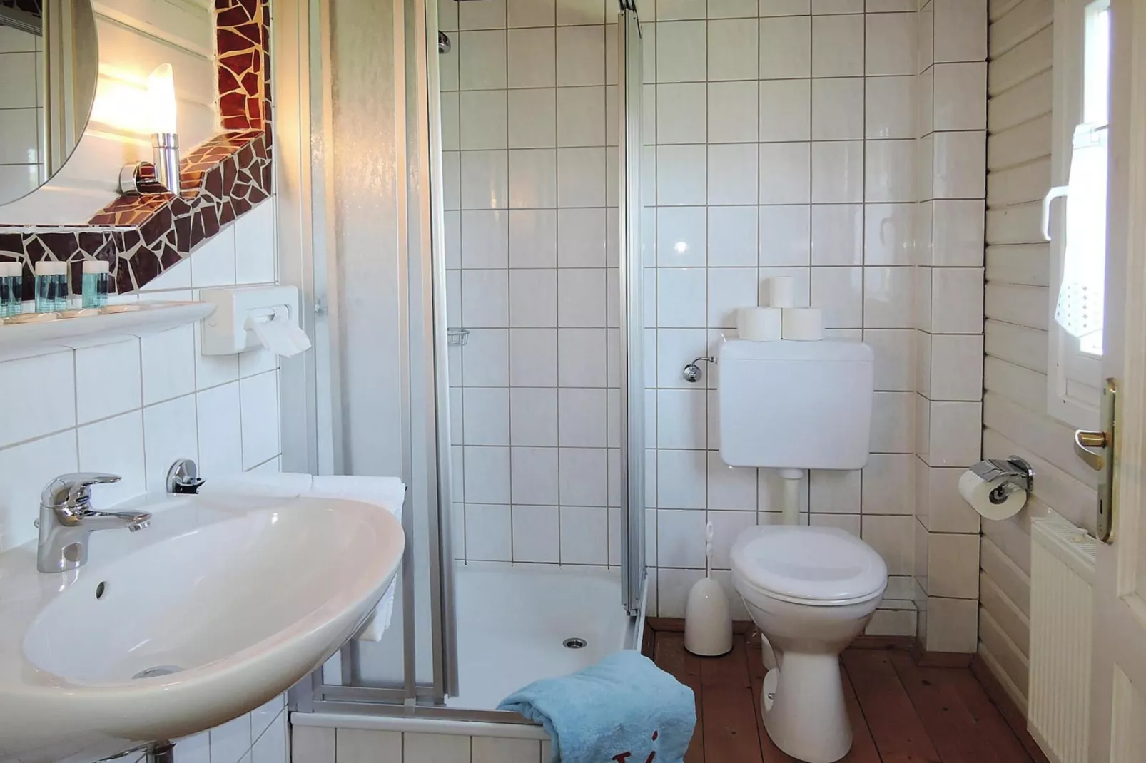 Ferienhaus Spatz 1-2 Pers-Bathroom