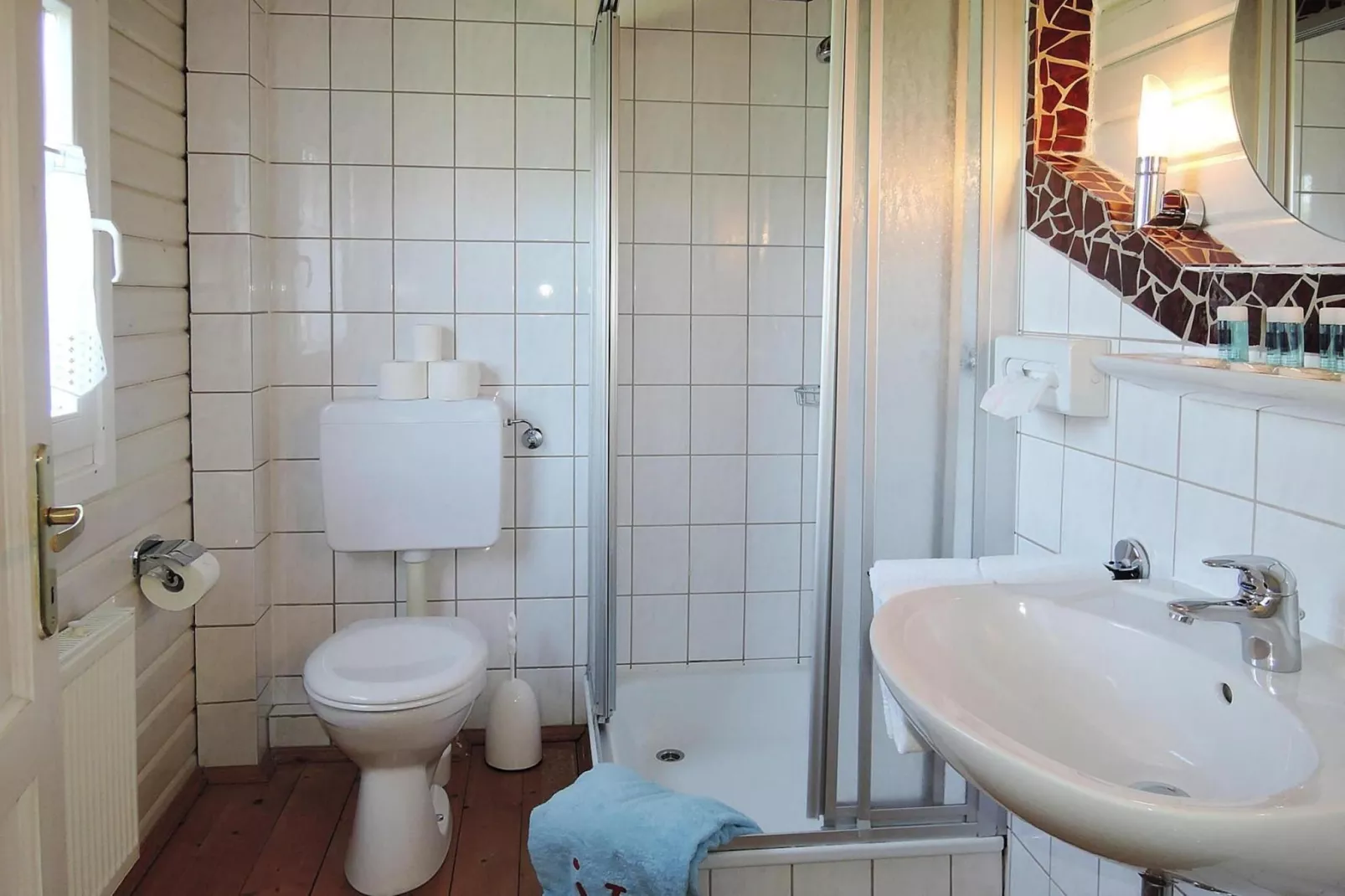 Ferienhaus Spatz 1-2 Pers-Bathroom