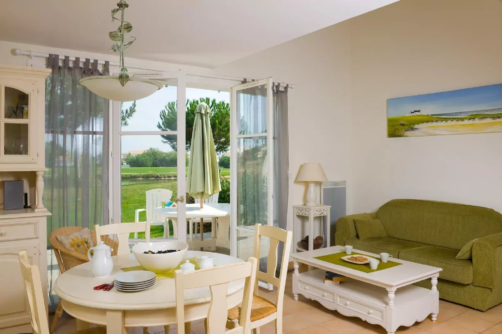 Le Domaine de Fontenelles 3-Living room