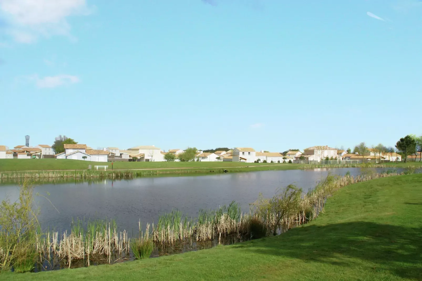 Le Domaine de Fontenelles 3-Gardens summer