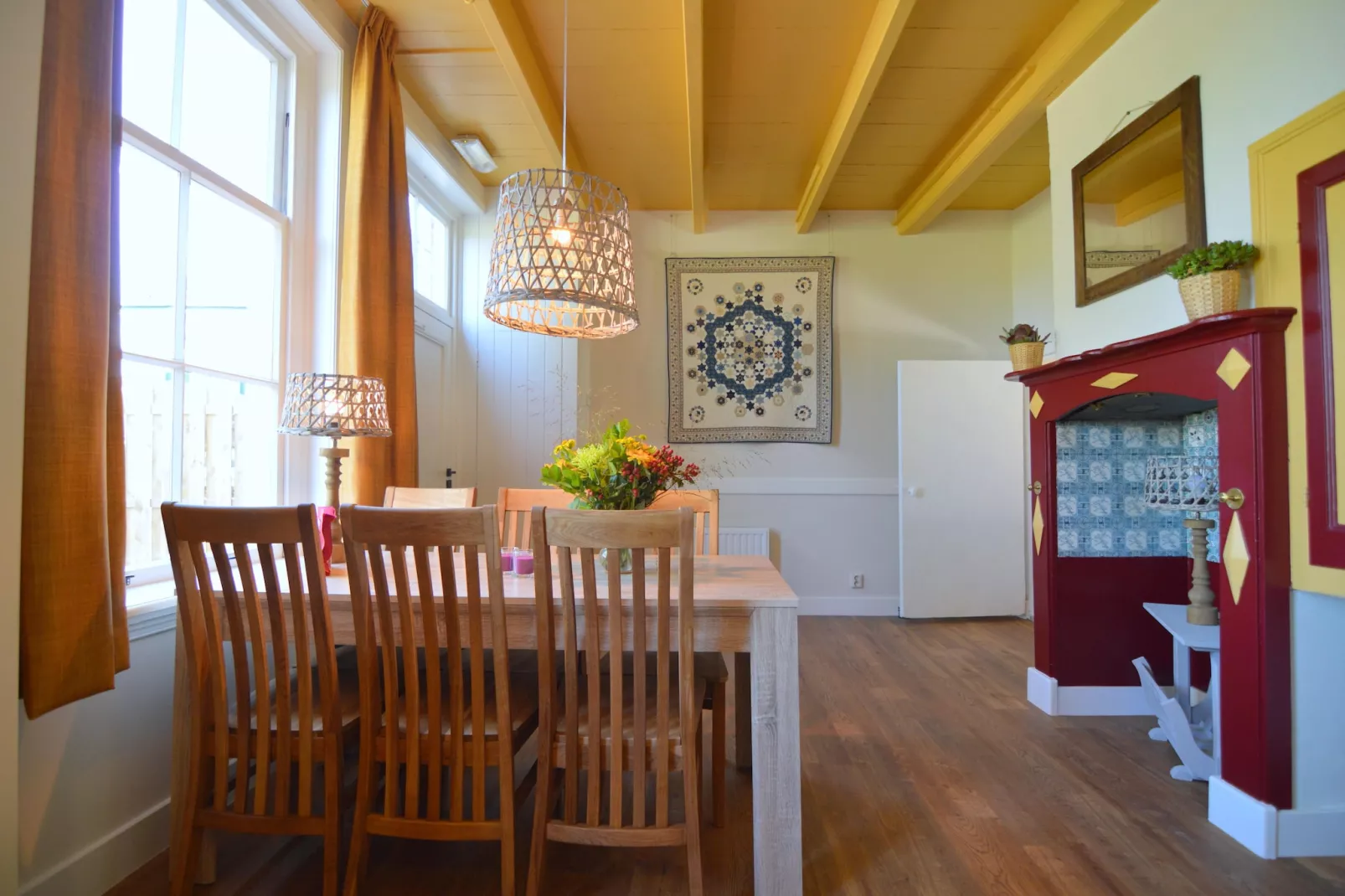 Bakhuus-Dining room