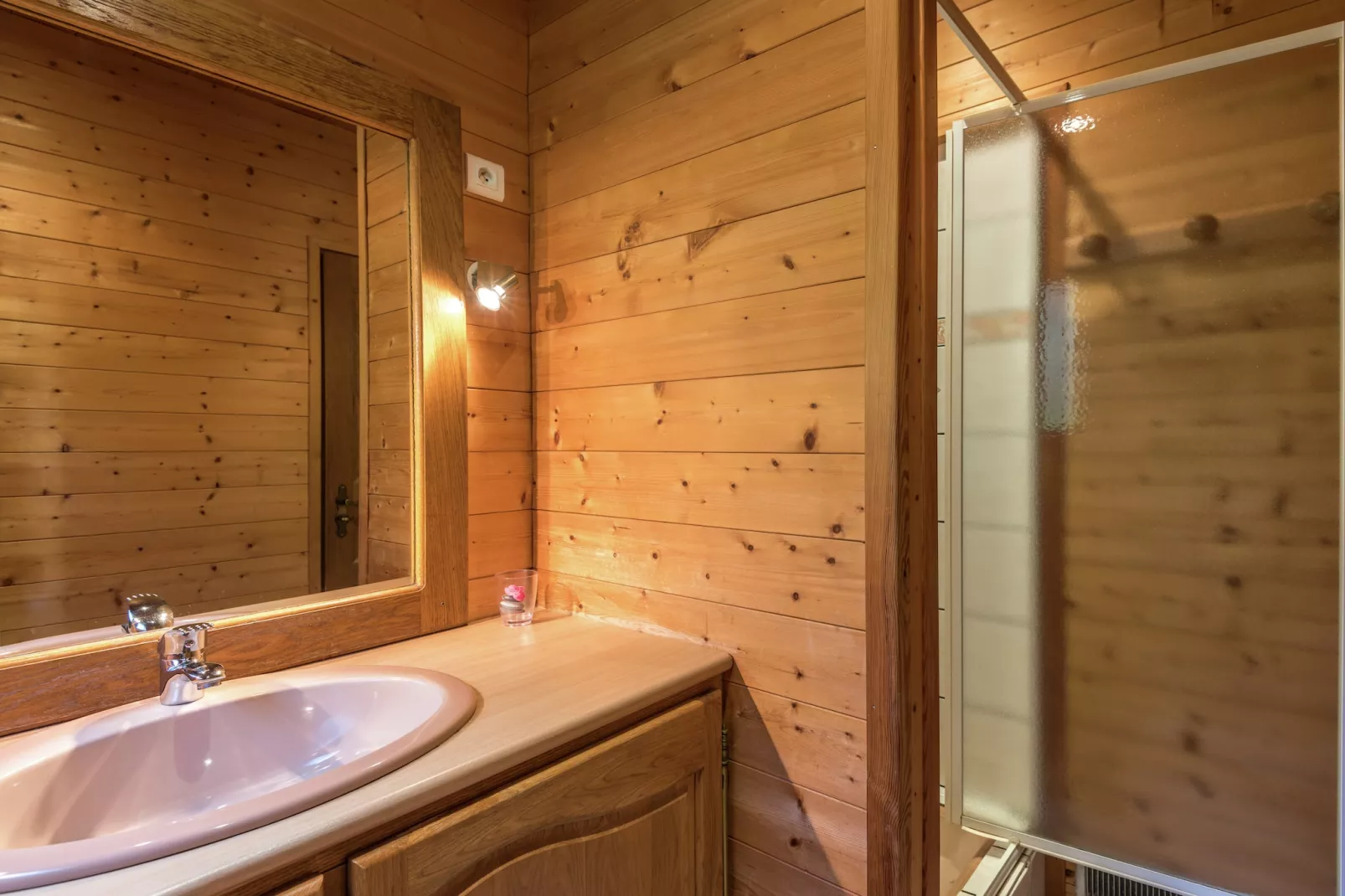 L'Ourson-Bathroom