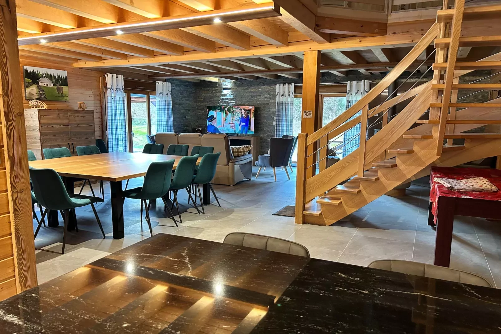 Chalet de montagne-Salle à manger