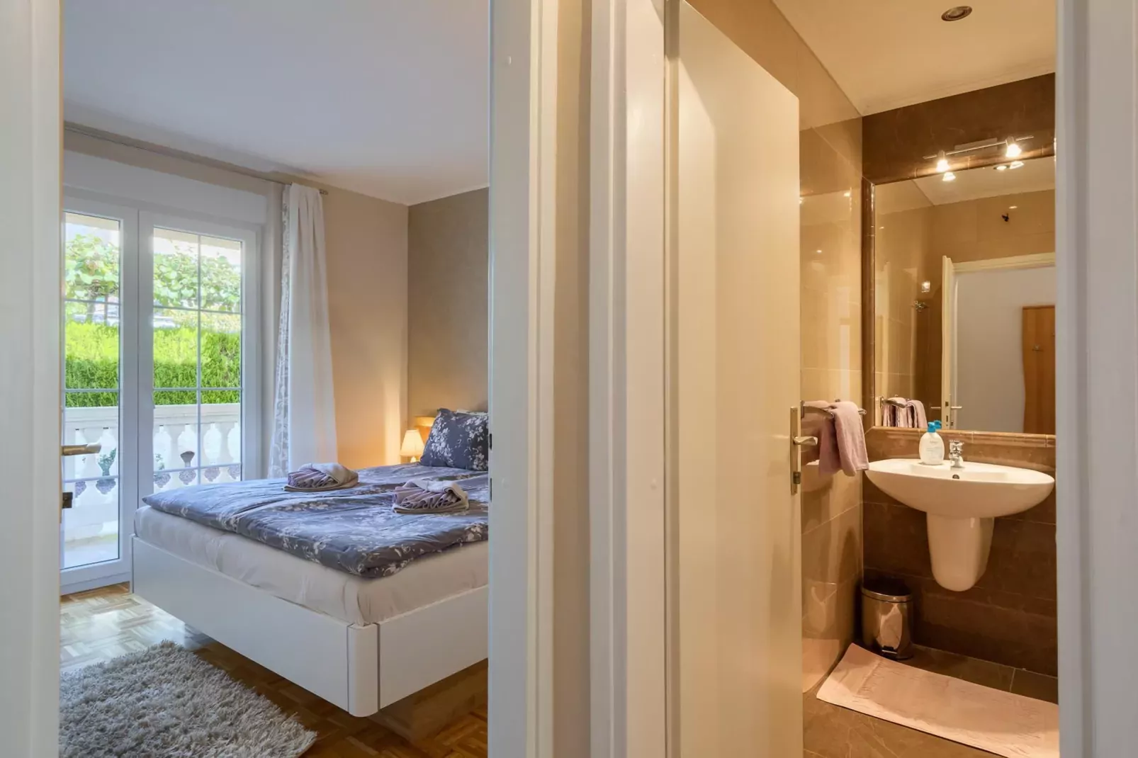 Premium Apartment Hari II-Bathroom