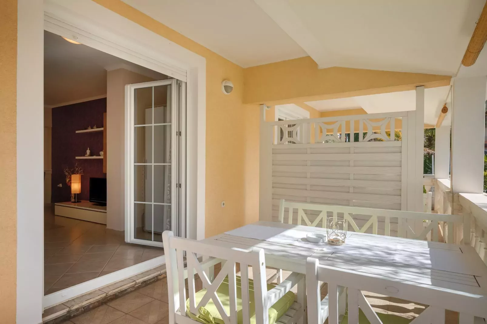 Premium Apartment Hari II-Terrace balcony