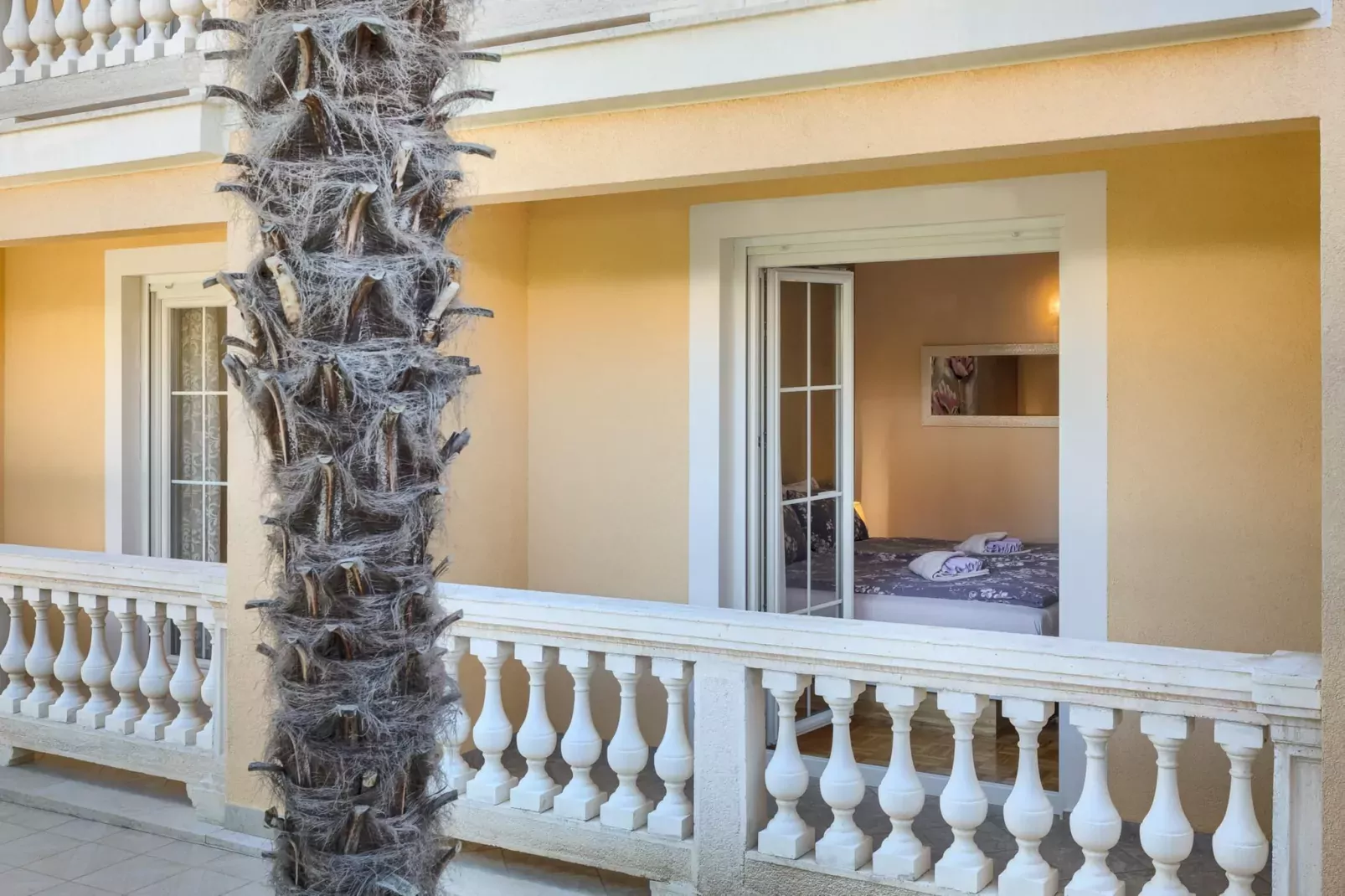 Premium Apartment Hari II-Terrace balcony