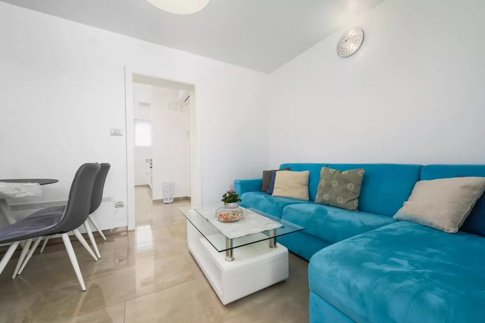Premium apartment Peschiera Porec-Living room