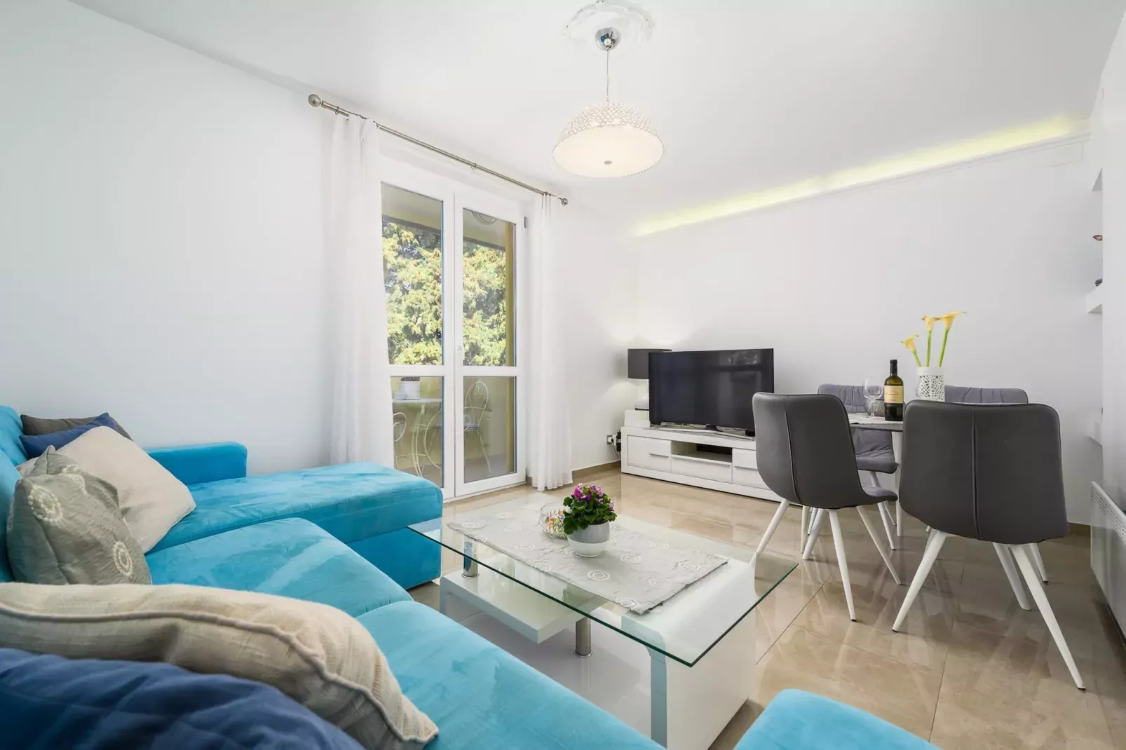 Premium apartment Peschiera Porec-Living room