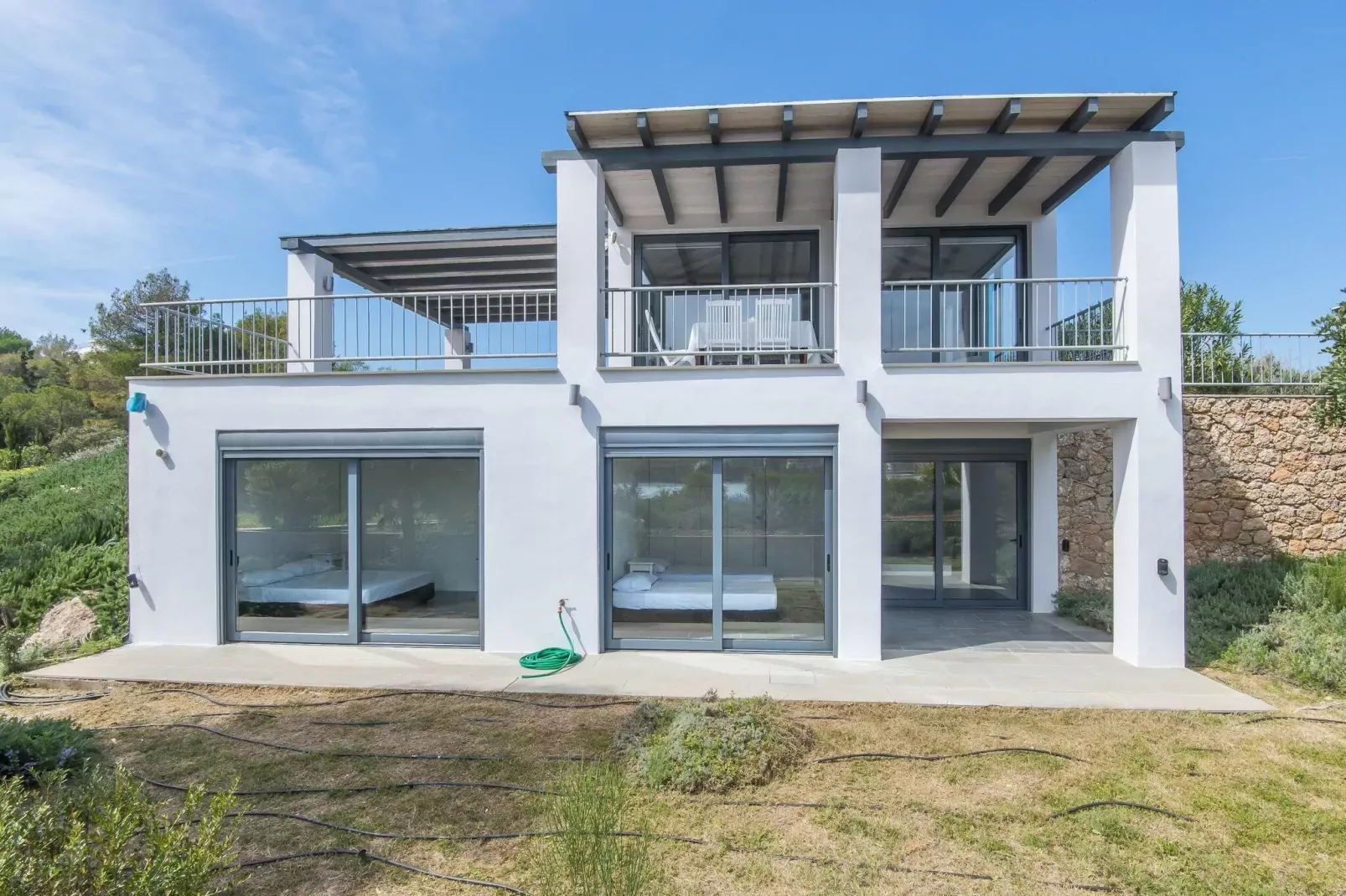 Sea View  Maisonette-Palier