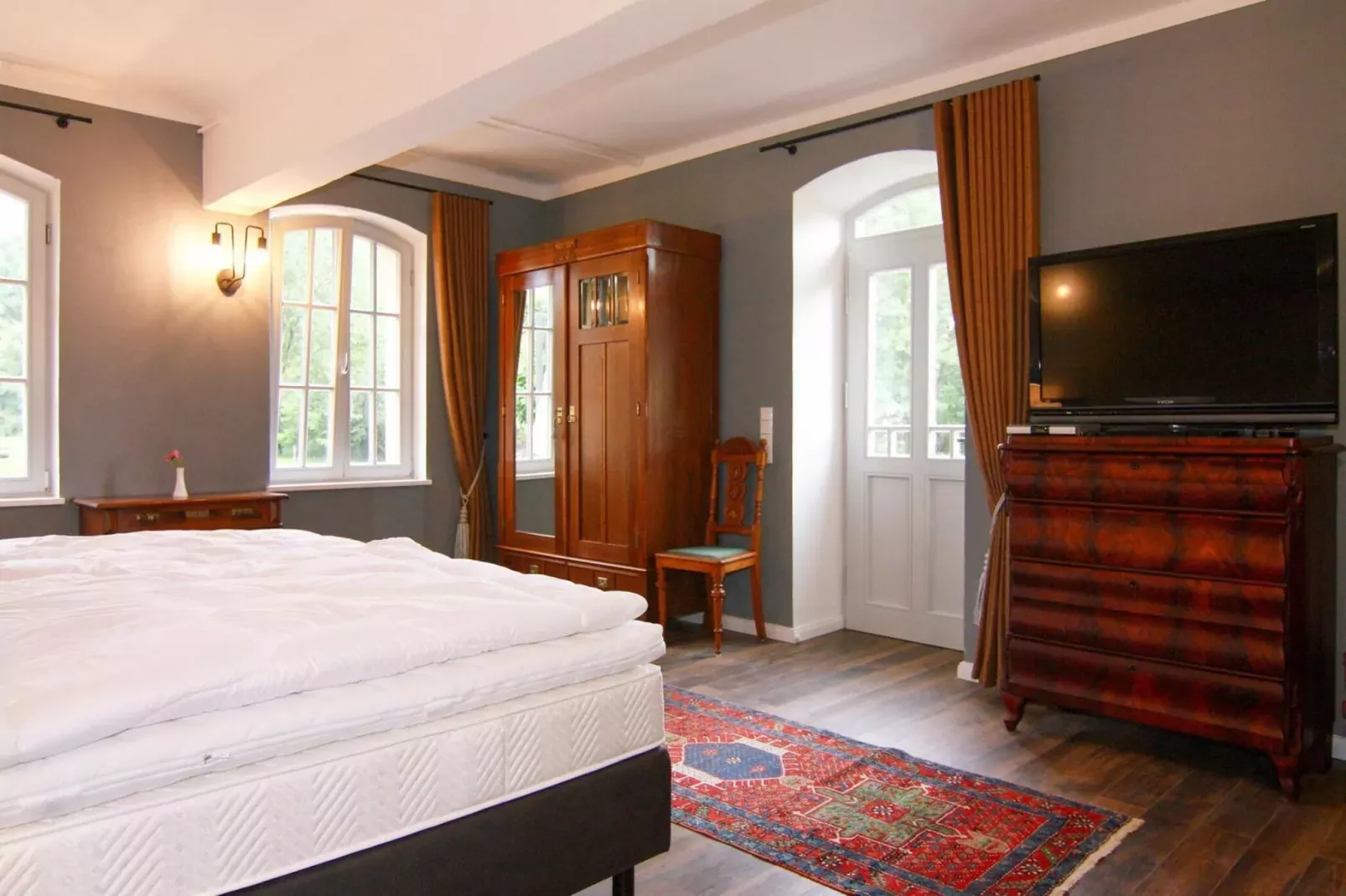 Birgit 7-8 Personen ganzes Haus 289 qm-Bedroom