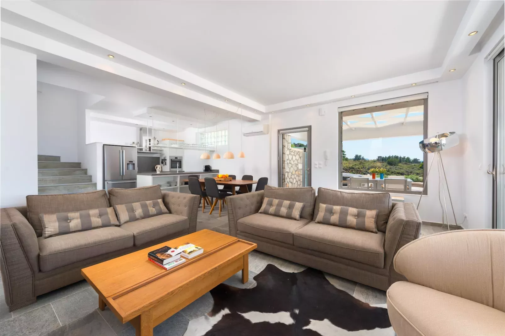 Villa Canyon View-Living room