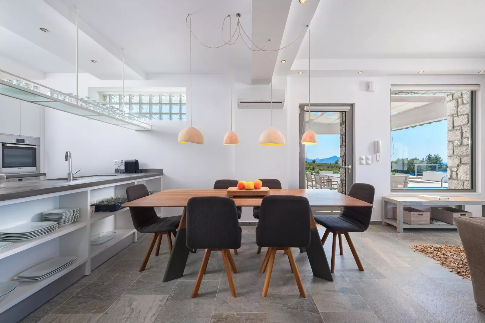 Villa Canyon View-Dining room