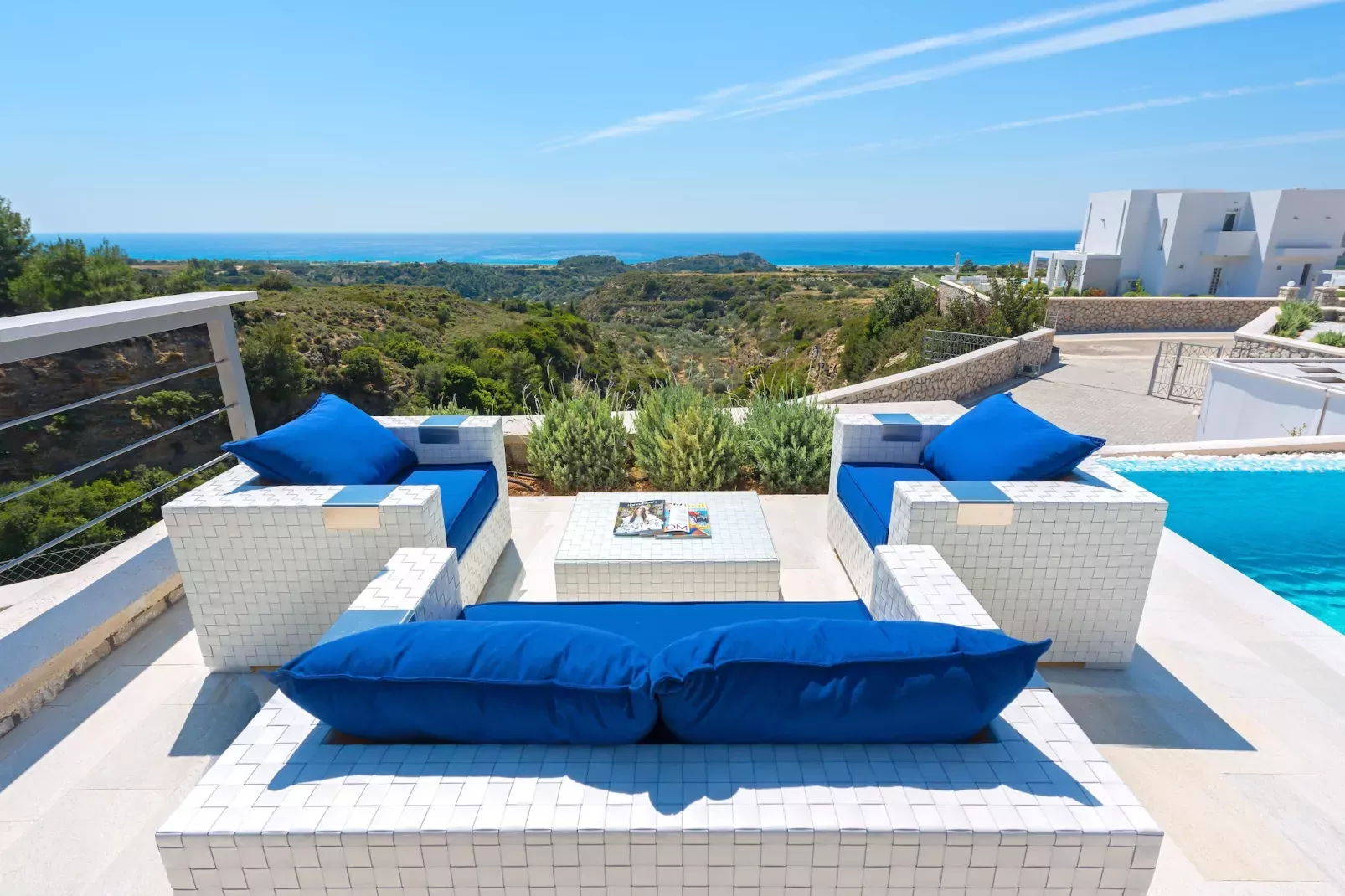 Villa Canyon View-View summer