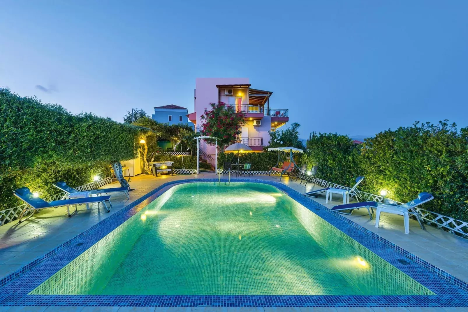 poolofhouse