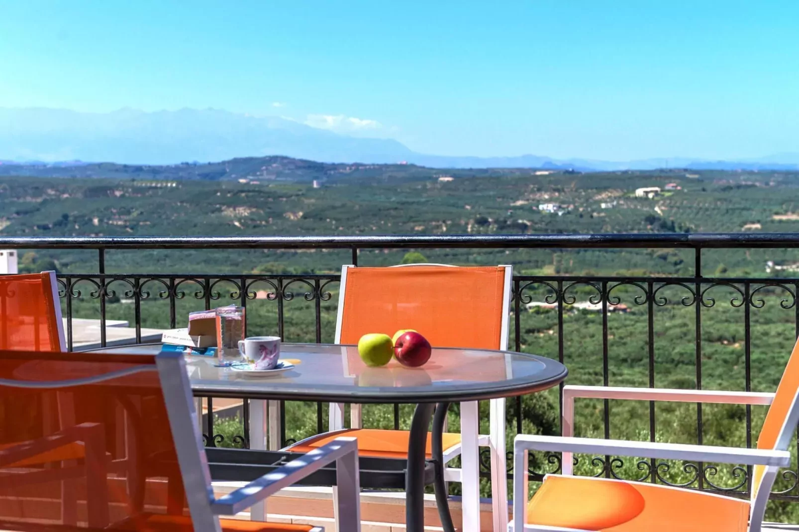 Holiday home, Marathokefala bei Kolimbari-Villa Marilena, ca. 100 qm, 6 pax-Balcon-terrasse