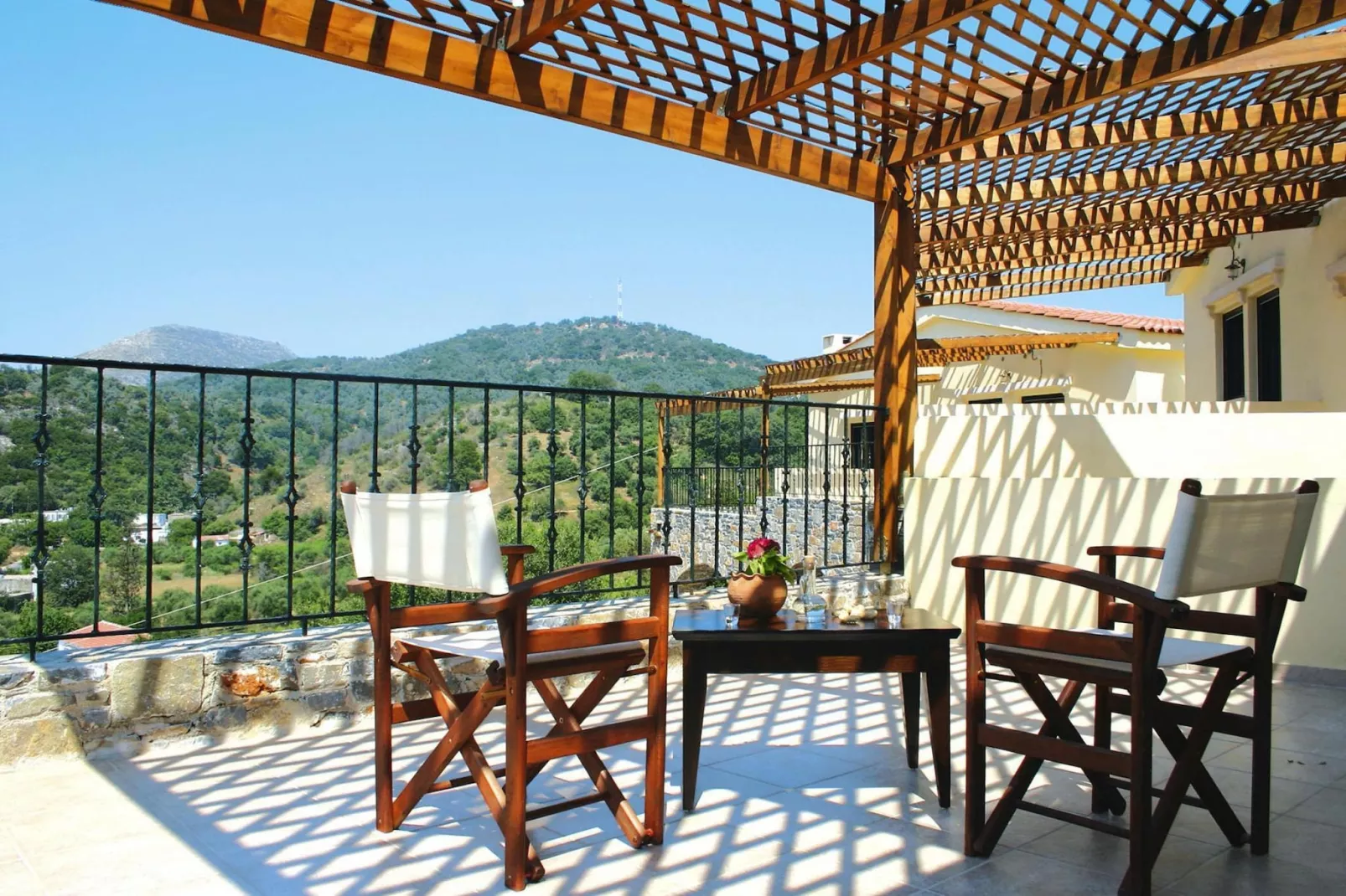 Apartments Aposperitis, Drosia-Aposperitis Appartements, ca. 40 qm, 4 pax-Terrace balcony