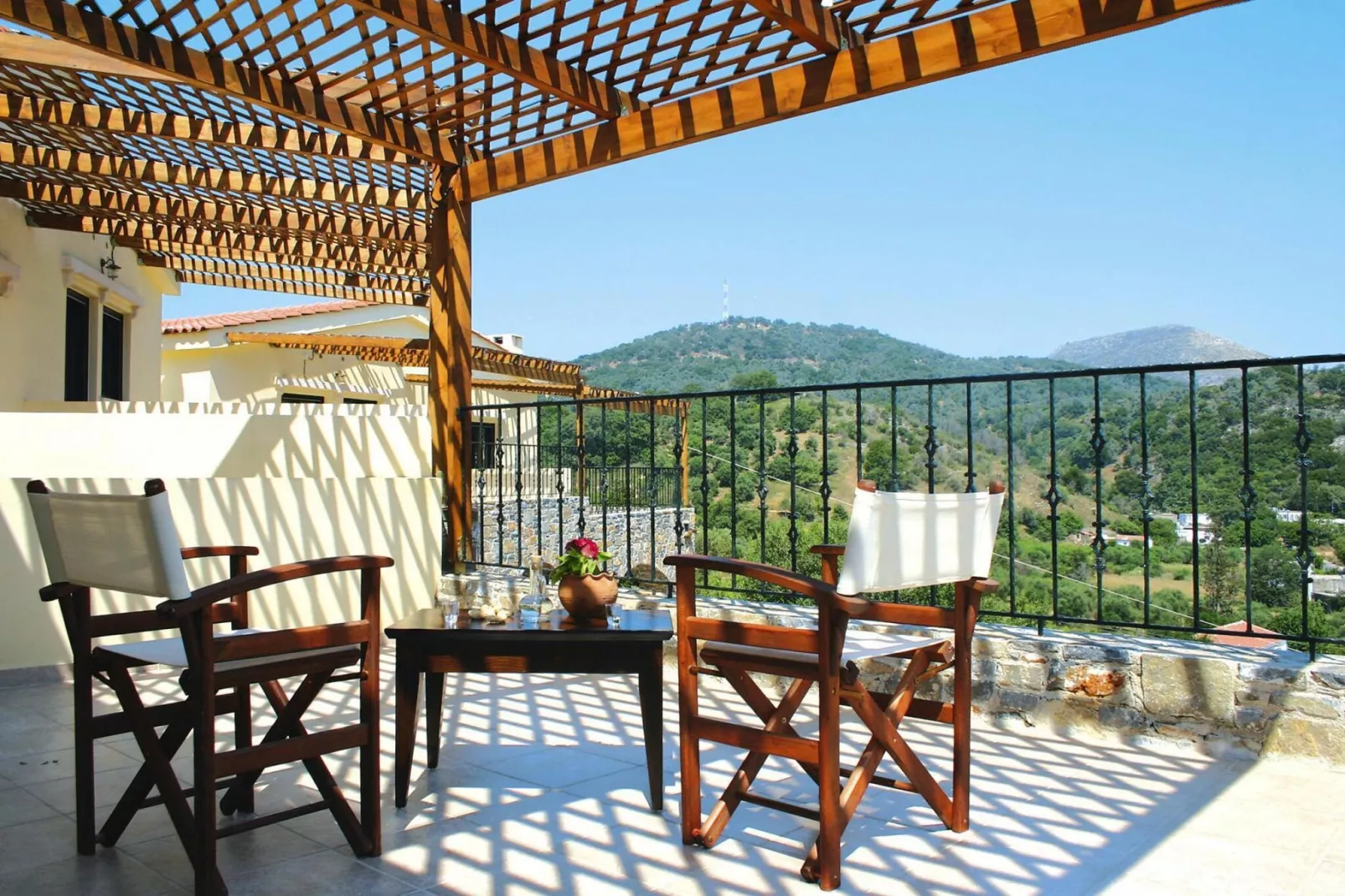Apartments Aposperitis, Drosia-Aposperitis Appartements, ca. 40 qm, 4 pax-Terrace balcony