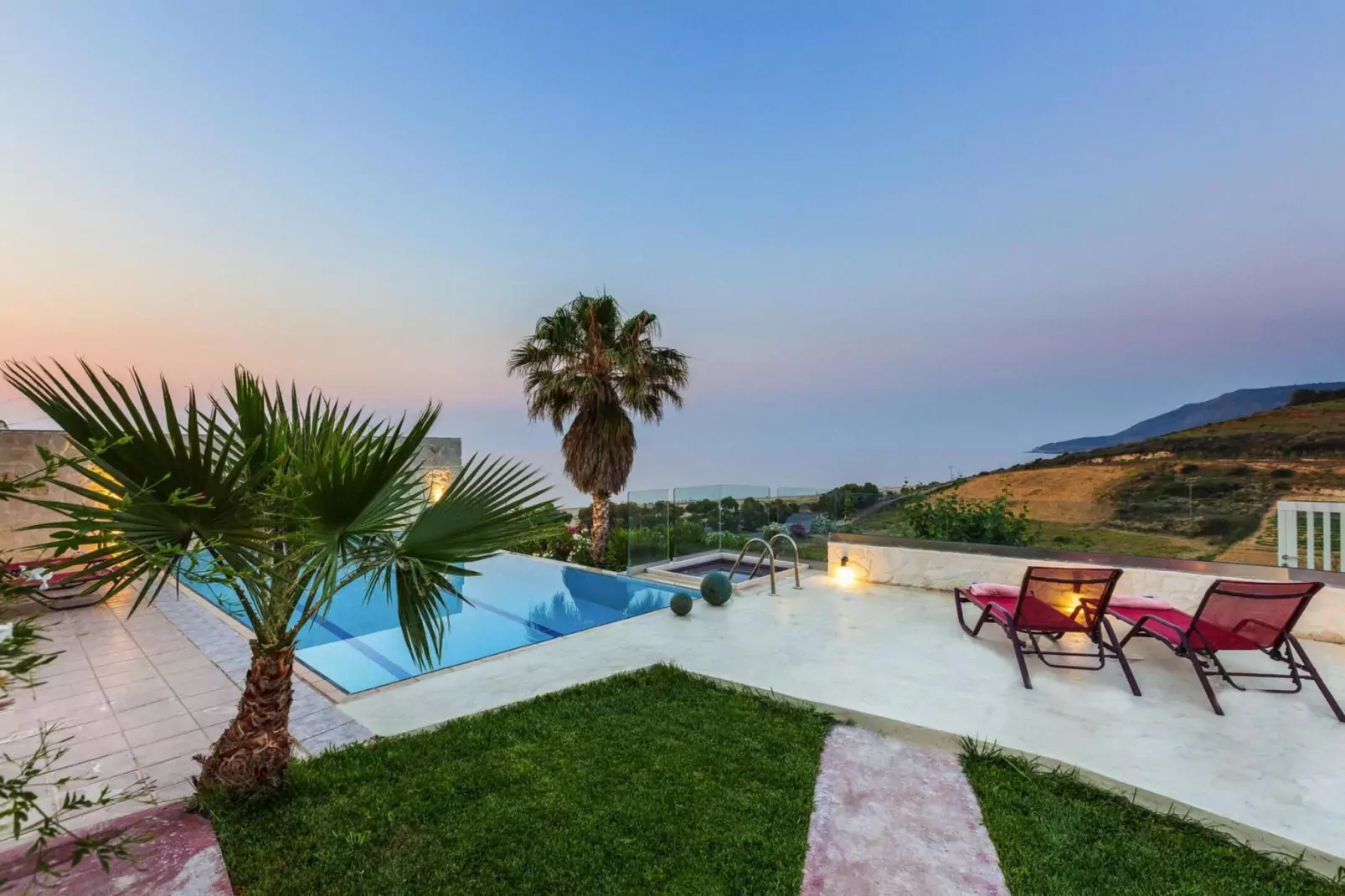 Villas Avra & Pyrgos, Episkopi-Villa Avra, ca. 120 qm, 6 pax-Aussicht Sommer