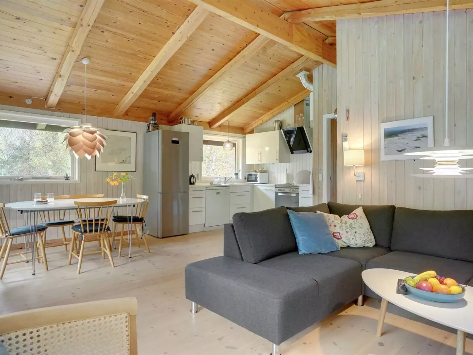 "Thorger" - 5km from the sea-Drinnen