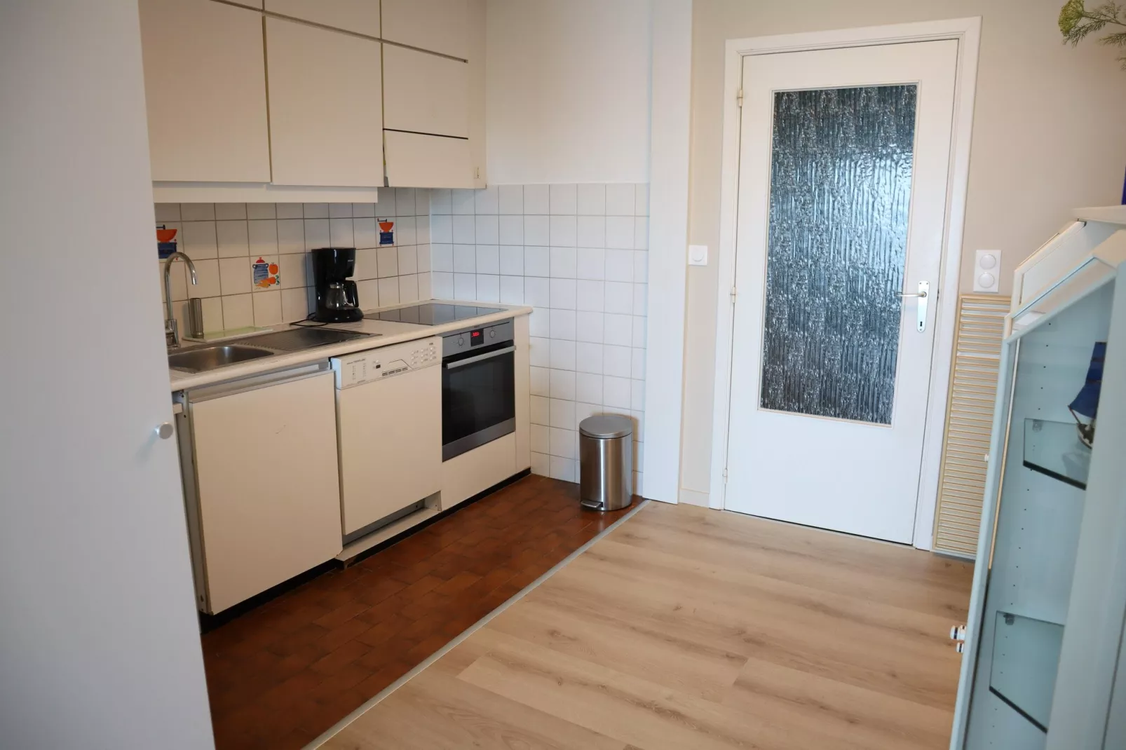 SIRENUSE I EN II I/0404 Rechtse lift-Kitchen