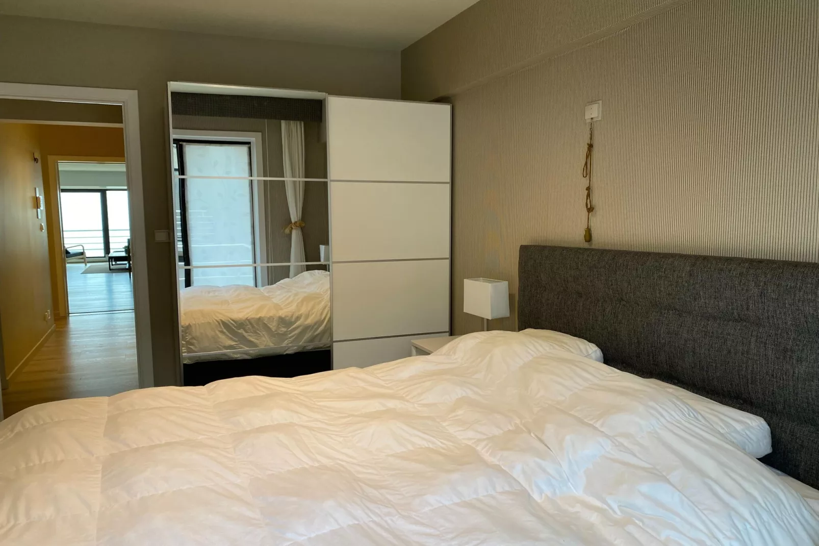 SIRENUSE I EN II I/0404 Rechtse lift-Bedroom