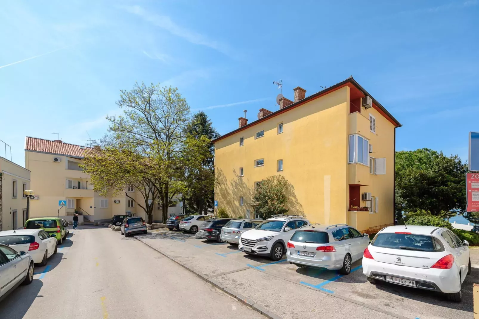Apartment Maria-Exterior summer