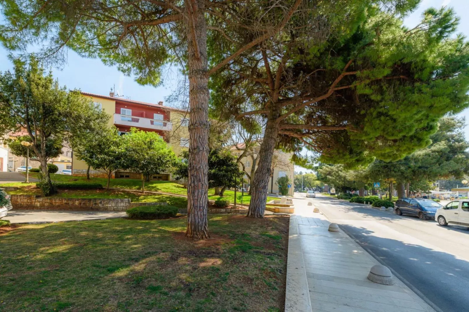 Apartment Maria-Gardens summer