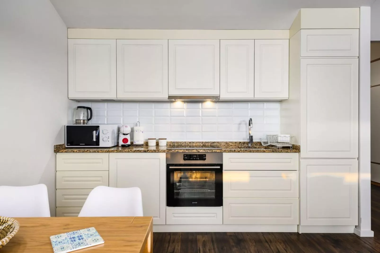 Sunset Suite Premium Apartment-Kitchen