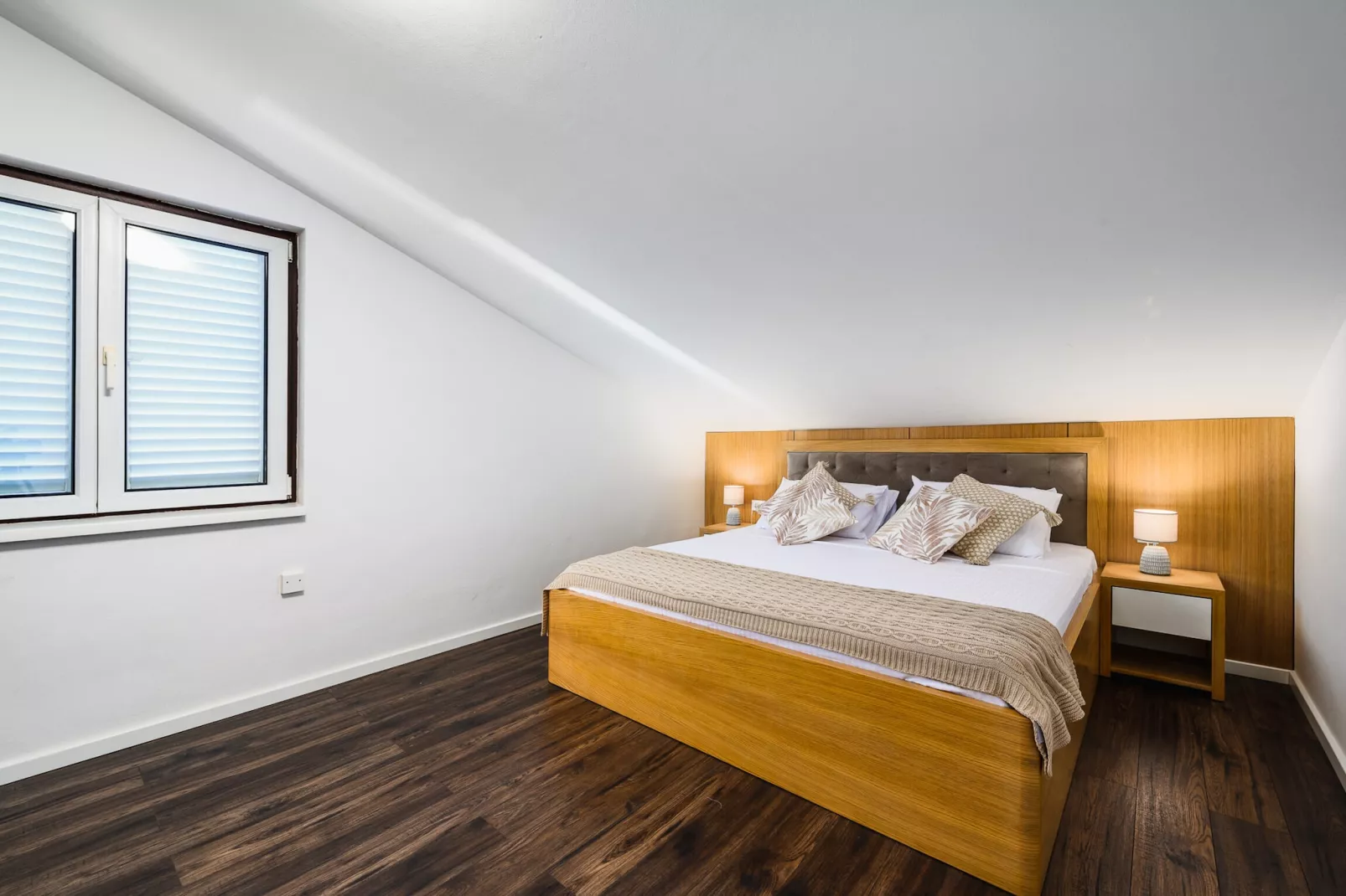 Sunset Suite Premium Apartment-Bedroom