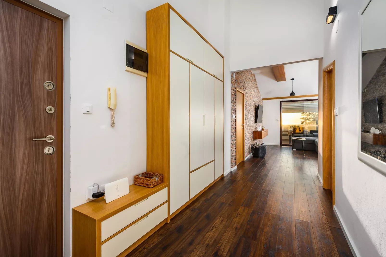 Sunset Suite Premium Apartment-Landing