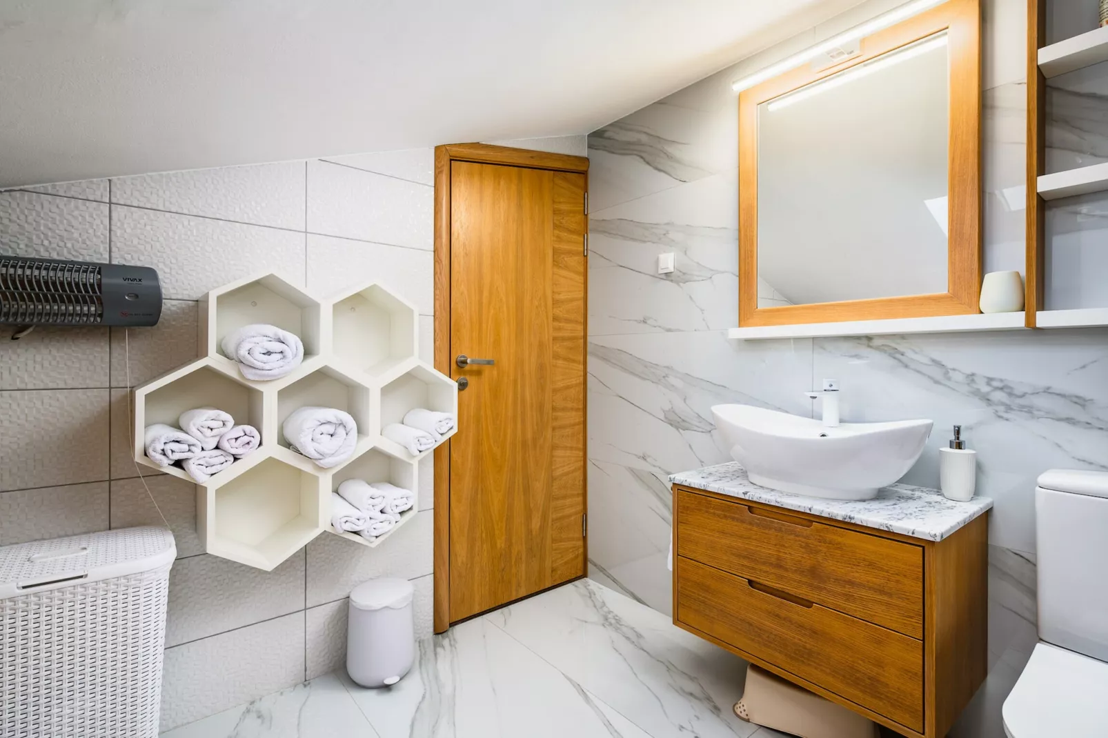 Sunset Suite Premium Apartment-Bathroom