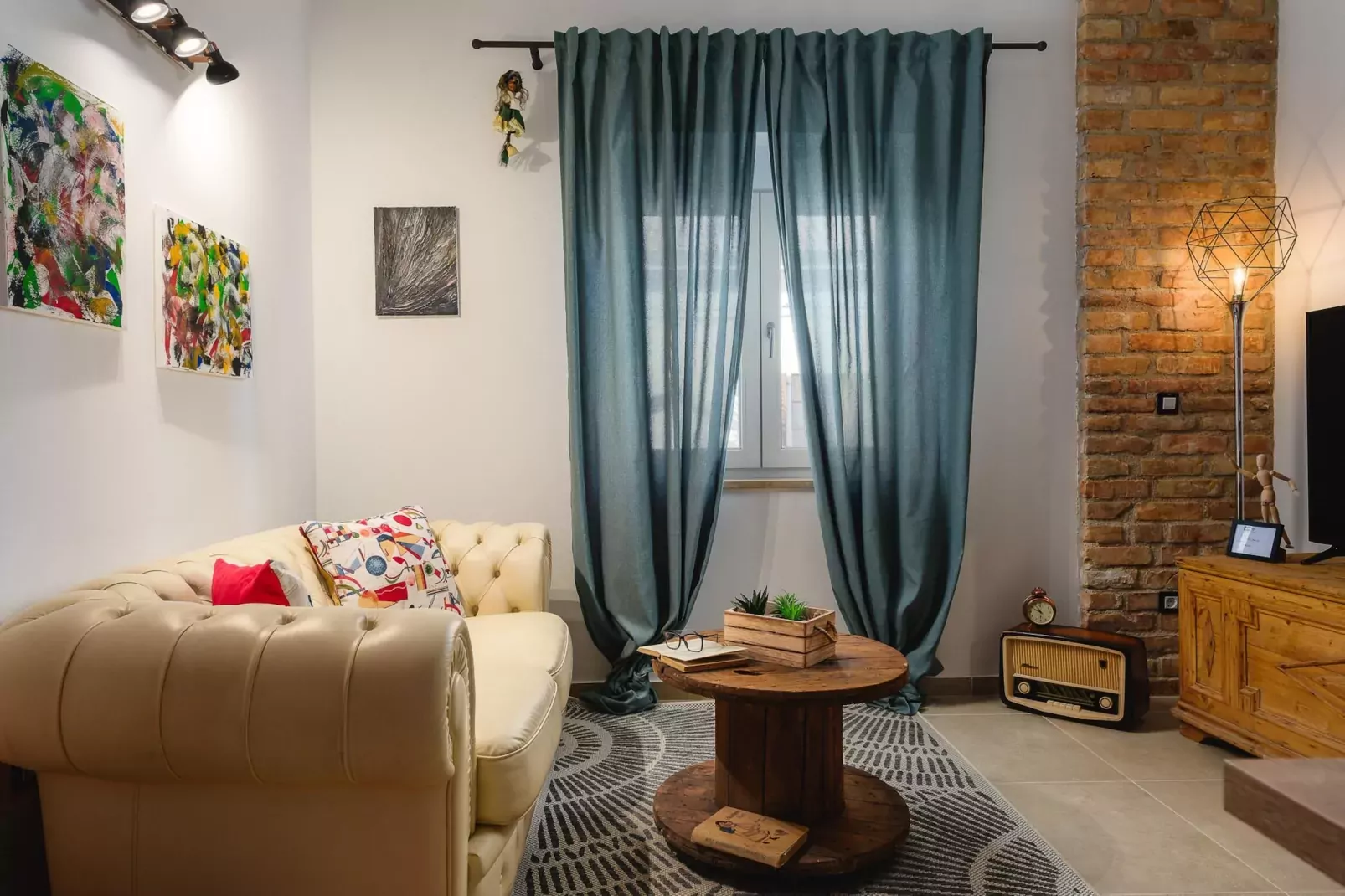 Apartment Urban Green-Wohnzimmer