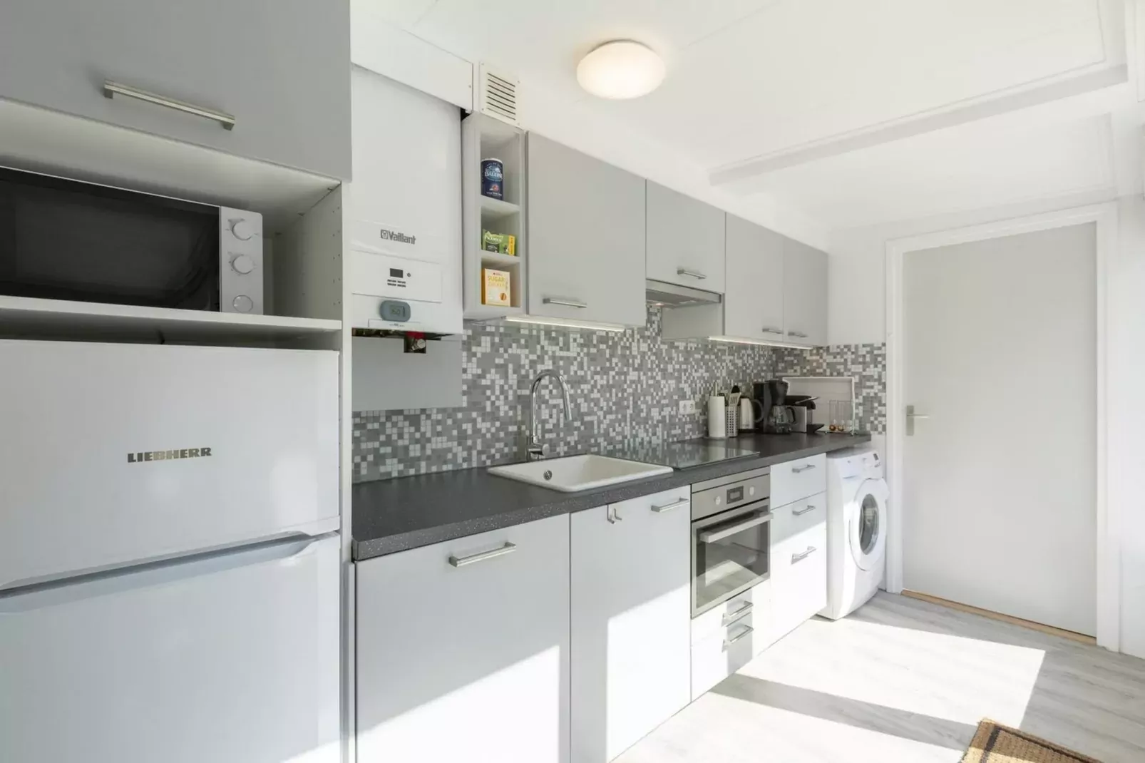 Duinland 111-Kitchen