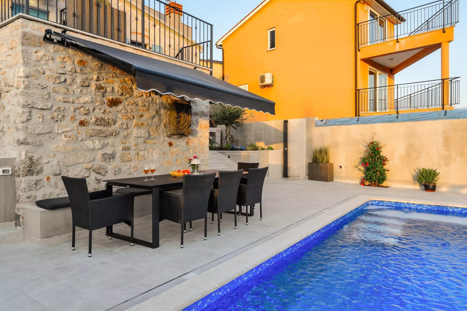 Casa Mar-Terrace balcony