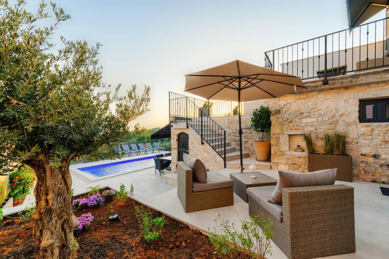 Casa Mar-Terrace balcony