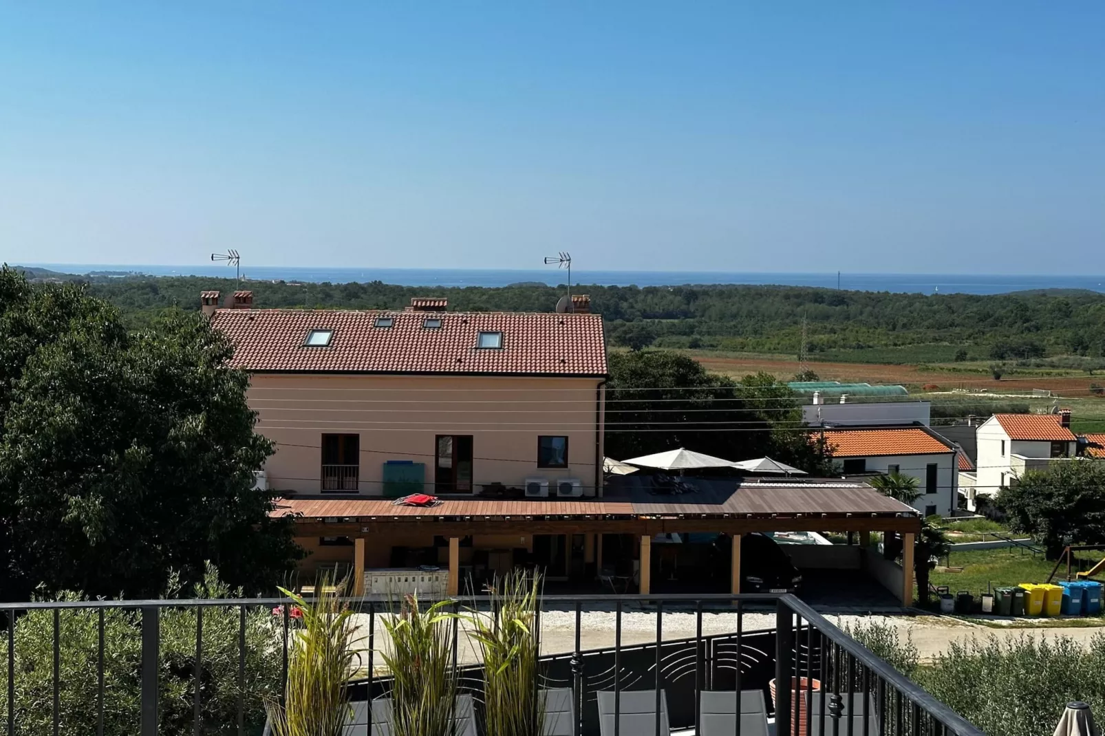Casa Mar-View summer