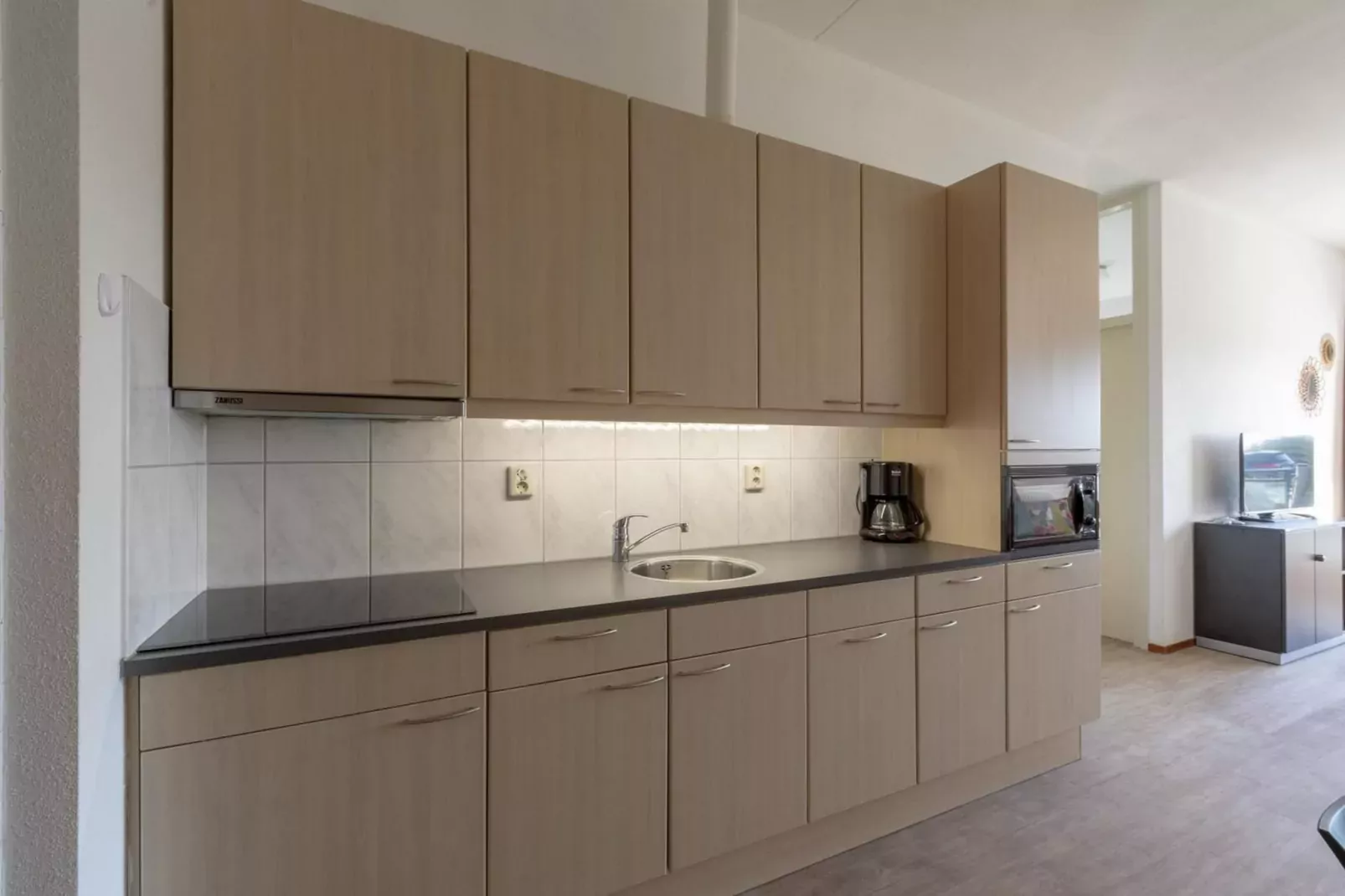 Wijde Blick 103-Kitchen