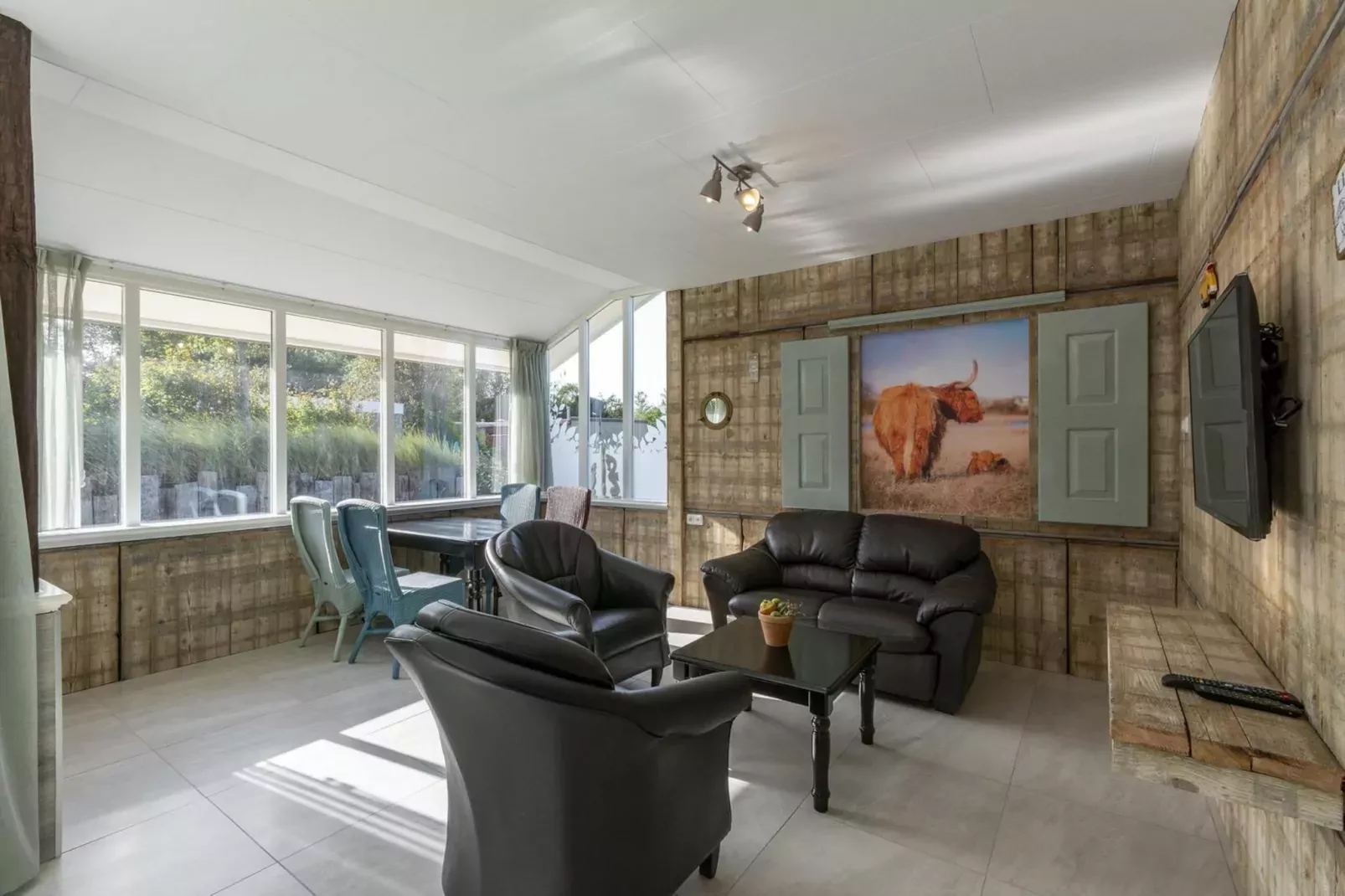 Garnekuul 90-Living room