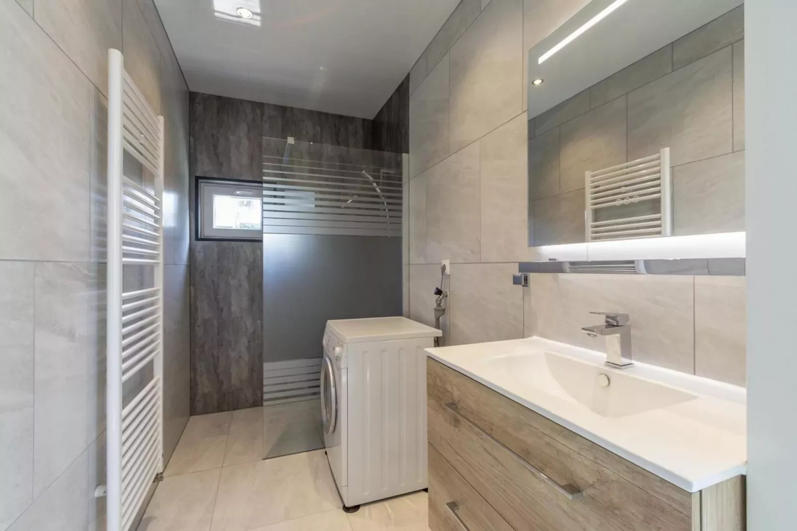 Garnekuul 90-Bathroom