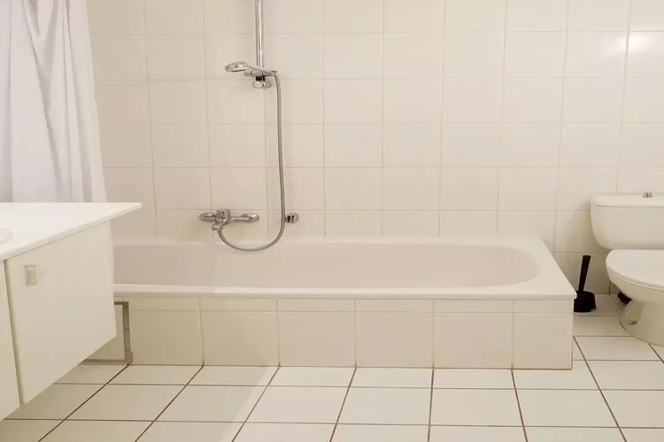 SEASIGHT A 1 / 0001-Bathroom