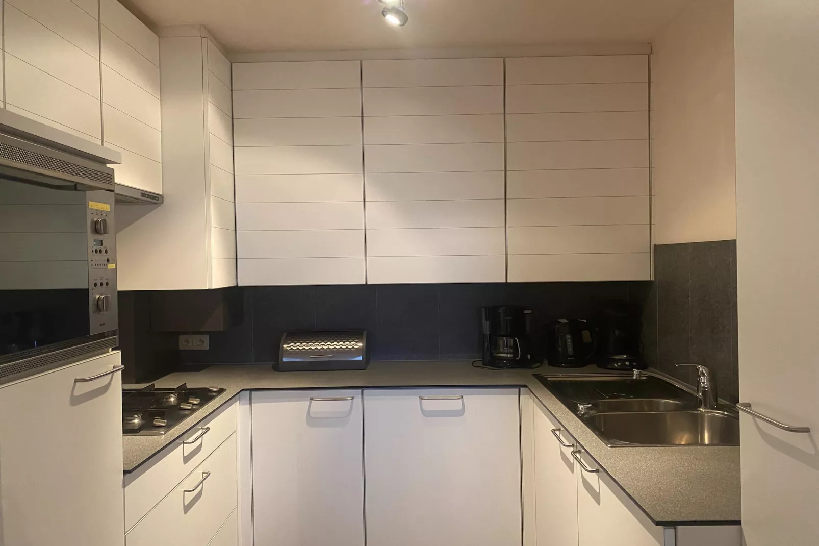 STELLA MARIS 101-Kitchen