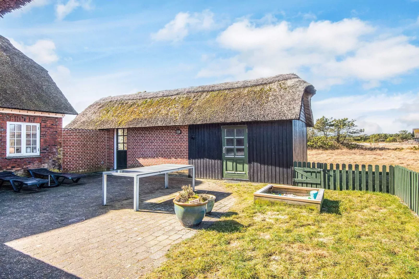 10 person holiday home in Blåvand