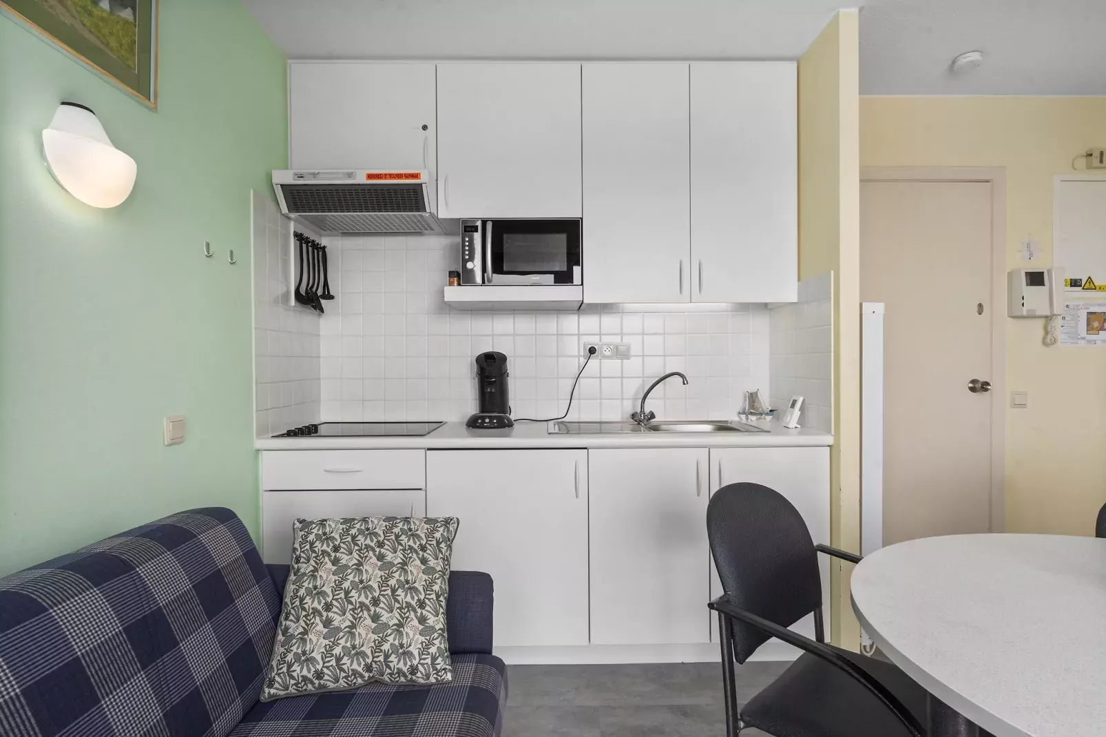 Ocean Suites 714-Recreation room