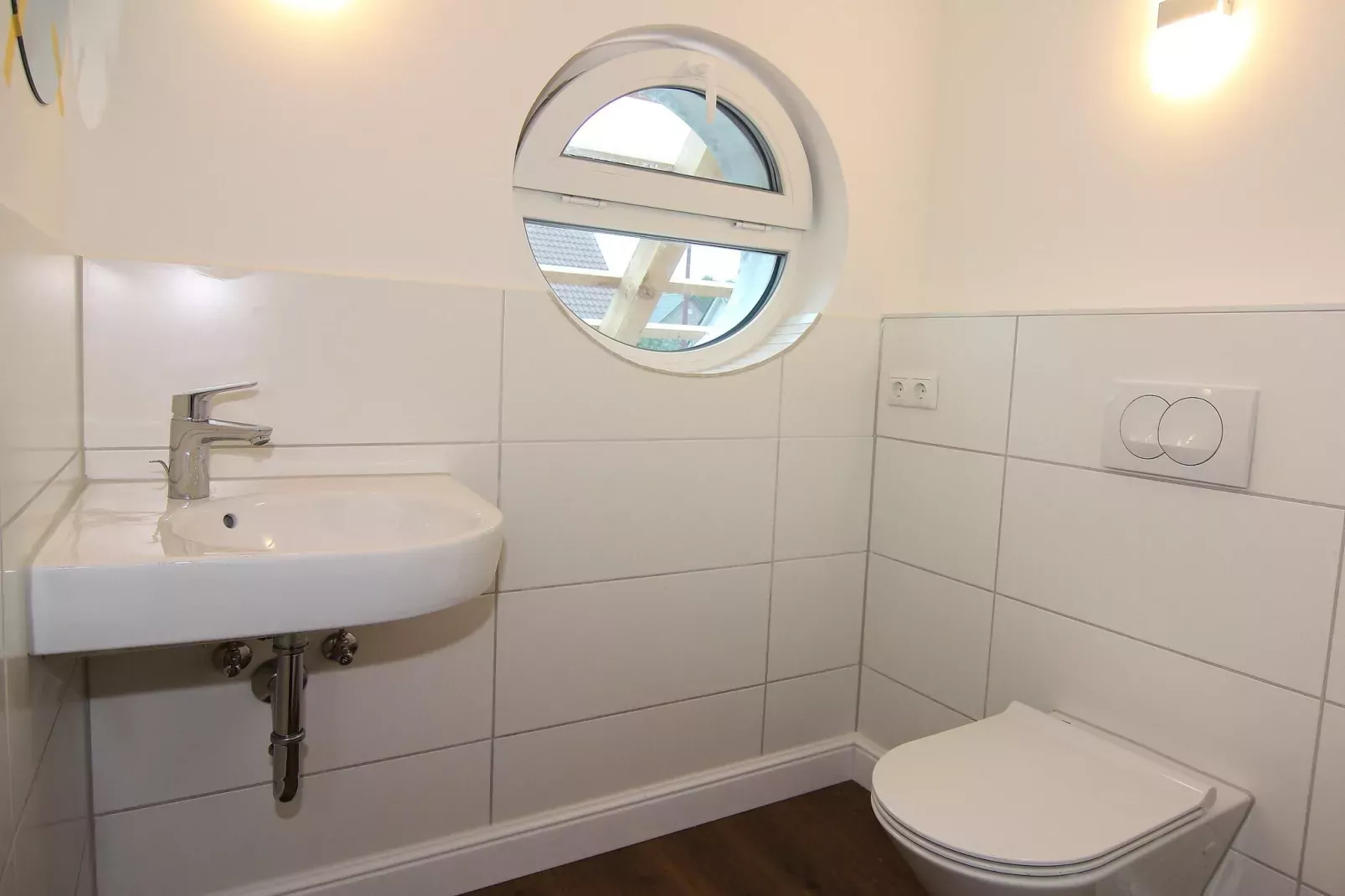 Hans Haus 10 80 qm 4 Personen-Bathroom