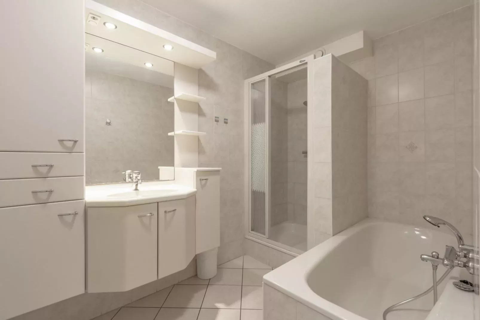 Wijde Blick 211-Badezimmer