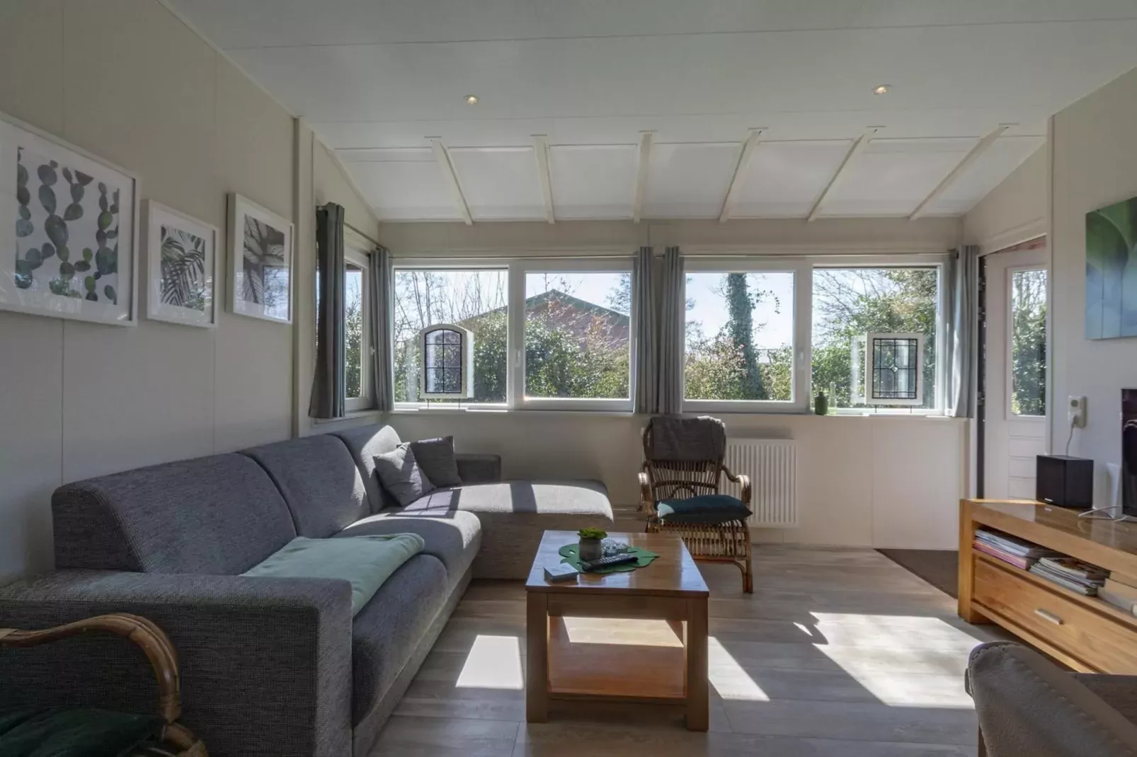 Zeewaard 33-Living room