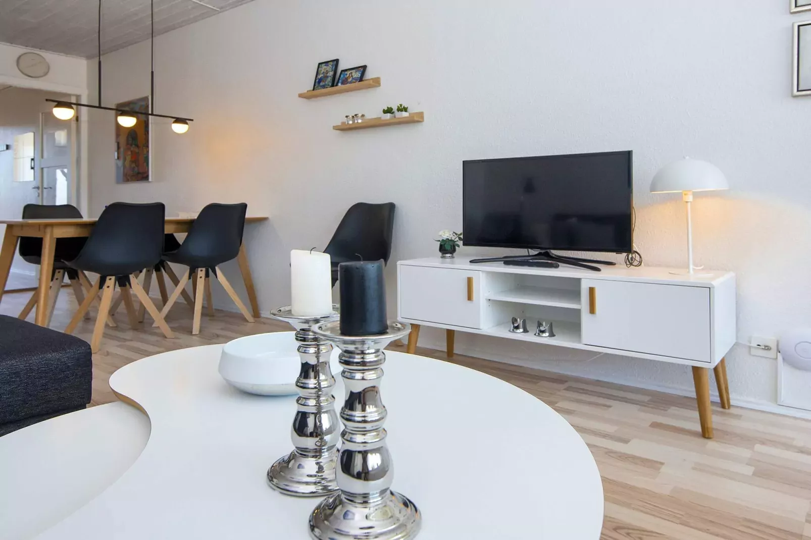 2 room,ground floor or 1.,Premium