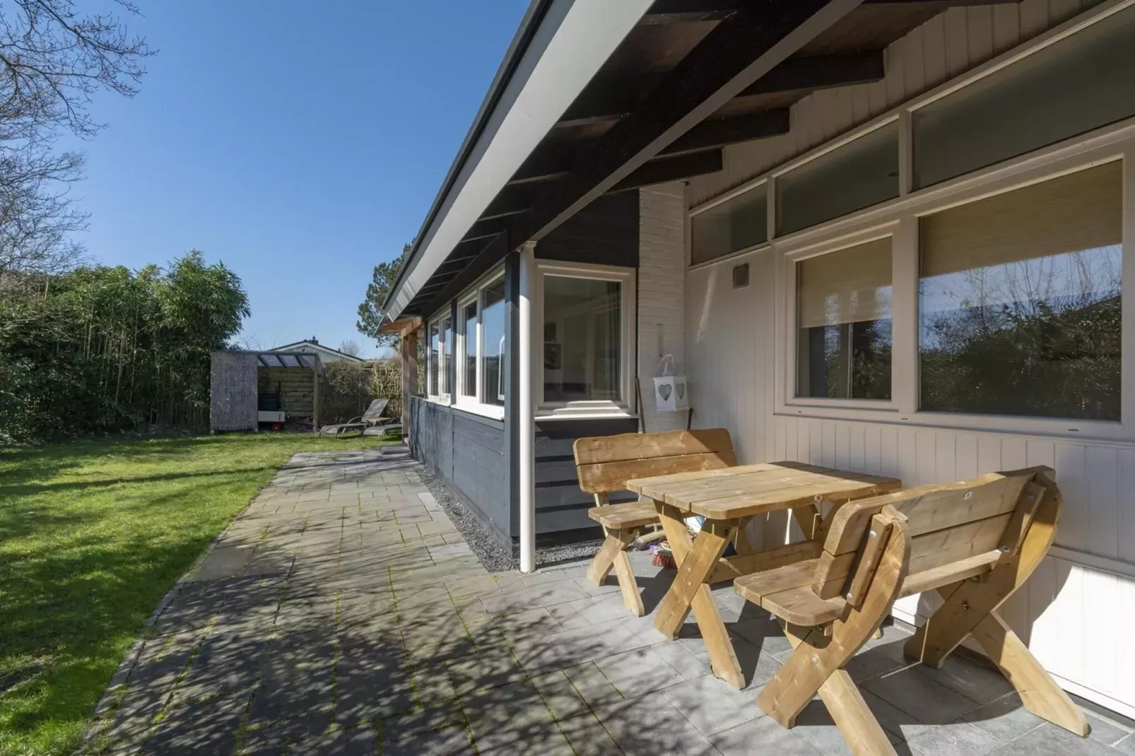 Zeewaard 33-Terrace balcony