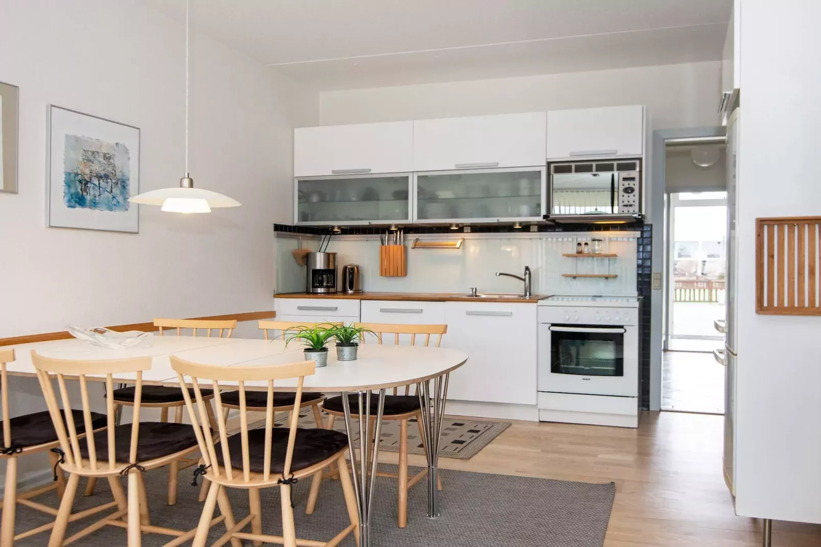 3 room,ground floor or 1.