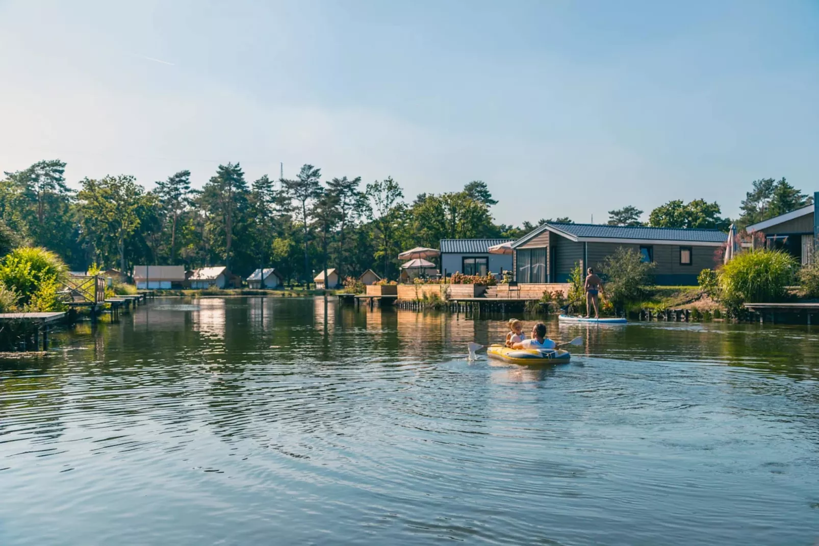 Resort Zilverstrand 10-Areas summer 1km